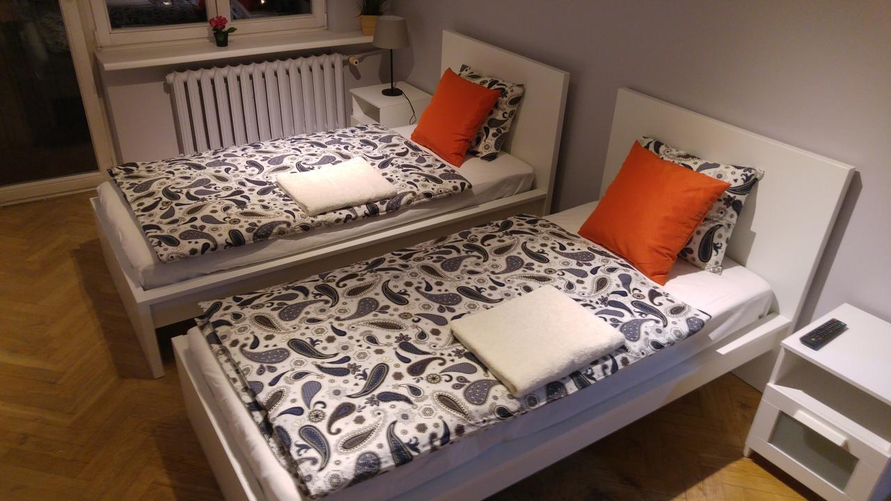 Rent0Nline Niepodleglosci Rooms Metro 华沙 外观 照片